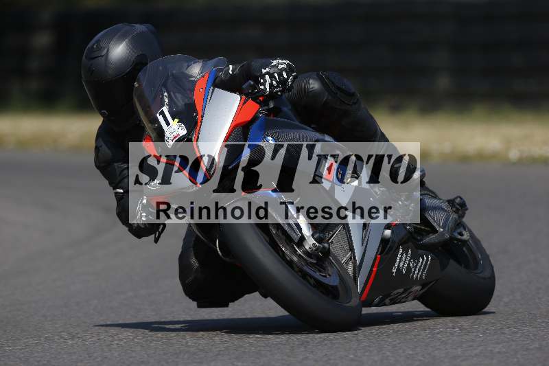 /Archiv-2023/28 05.06.2023 Moto Club Anneau du Rhin/rouge-expert/1